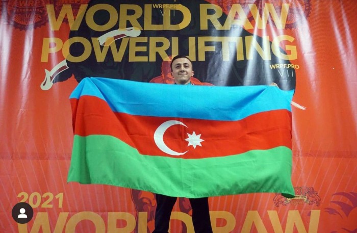 Gömrükçü idmançımız dünya rekorduna imza atdı - FOTOLAR